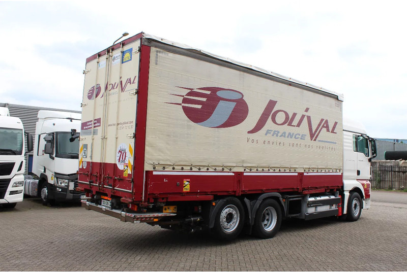 MAN TGX 26.440 * EURO5 * 6X2 * LIFT AXLE * - Plachtový nákladní auto: obrázek 4 MAN TGX 26.440 * EURO5 * 6X2 * LIFT AXLE * - Plachtový nákladní auto: obrázek 4
