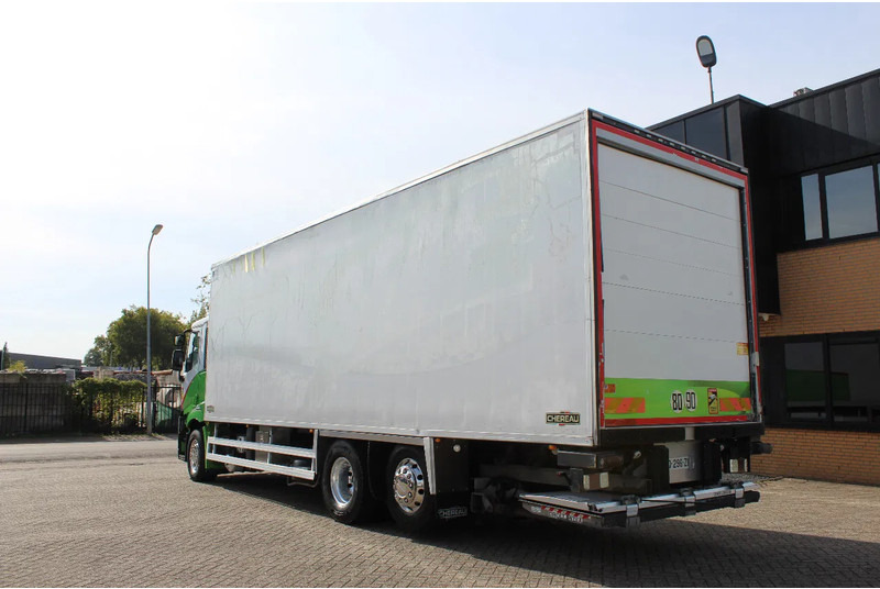 Renault T430 * RETARDER * EURO6 * CHEREAU * THERMO KING T-1200R * 6X2 * - Chladírenský nákladní automobil: obrázek 2 Renault T430 * RETARDER * EURO6 * CHEREAU * THERMO KING T-1200R * 6X2 * - Chladírenský nákladní automobil: obrázek 2