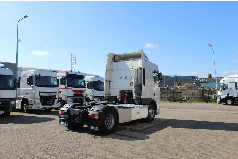 DAF XF 510 * RETARDER * 4X2 * ADR * - Tahač: obrázek 4 DAF XF 510 * RETARDER * 4X2 * ADR * - Tahač: obrázek 4