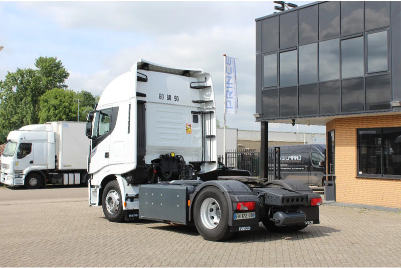 Iveco Stralis 460 * EURO6 * CNG * RETARDER * 4X2 * - Tahač: obrázek 3 Iveco Stralis 460 * EURO6 * CNG * RETARDER * 4X2 * - Tahač: obrázek 3