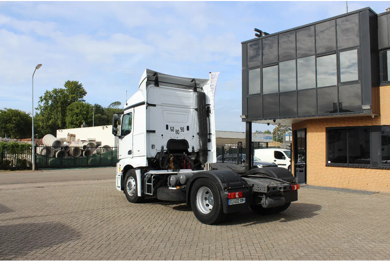 Mercedes-Benz Actros 1845 * 4x2 * - Tahač: obrázek 3 Mercedes-Benz Actros 1845 * 4x2 * - Tahač: obrázek 3
