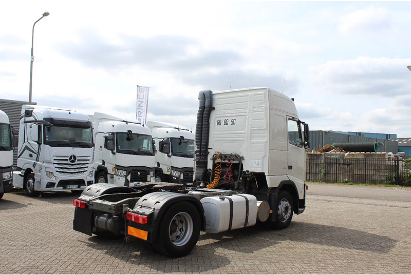 Volvo FH 12.420 * MANUAL * 4X2 * - Tahač: obrázek 4 Volvo FH 12.420 * MANUAL * 4X2 * - Tahač: obrázek 4