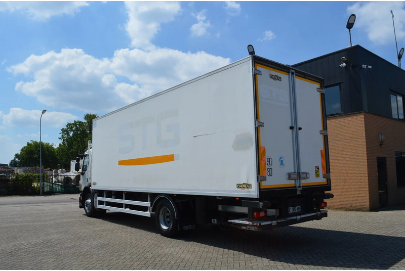 Volvo FE 260 * EURO5 * CARRIER SUPRA SILENT 950 MT * 4X2 * - Chladírenský nákladní automobil: obrázek 3 Volvo FE 260 * EURO5 * CARRIER SUPRA SILENT 950 MT * 4X2 * - Chladírenský nákladní automobil: obrázek 3