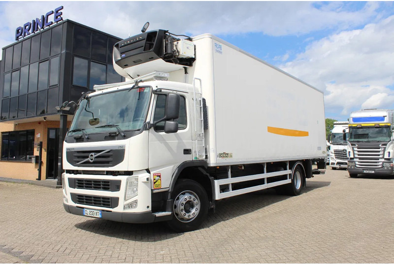 Volvo FM 330 * EURO5 * CARRIER SUPRA SILENT MT * - Chladírenský nákladní automobil: obrázek 1 Volvo FM 330 * EURO5 * CARRIER SUPRA SILENT MT * - Chladírenský nákladní automobil: obrázek 1