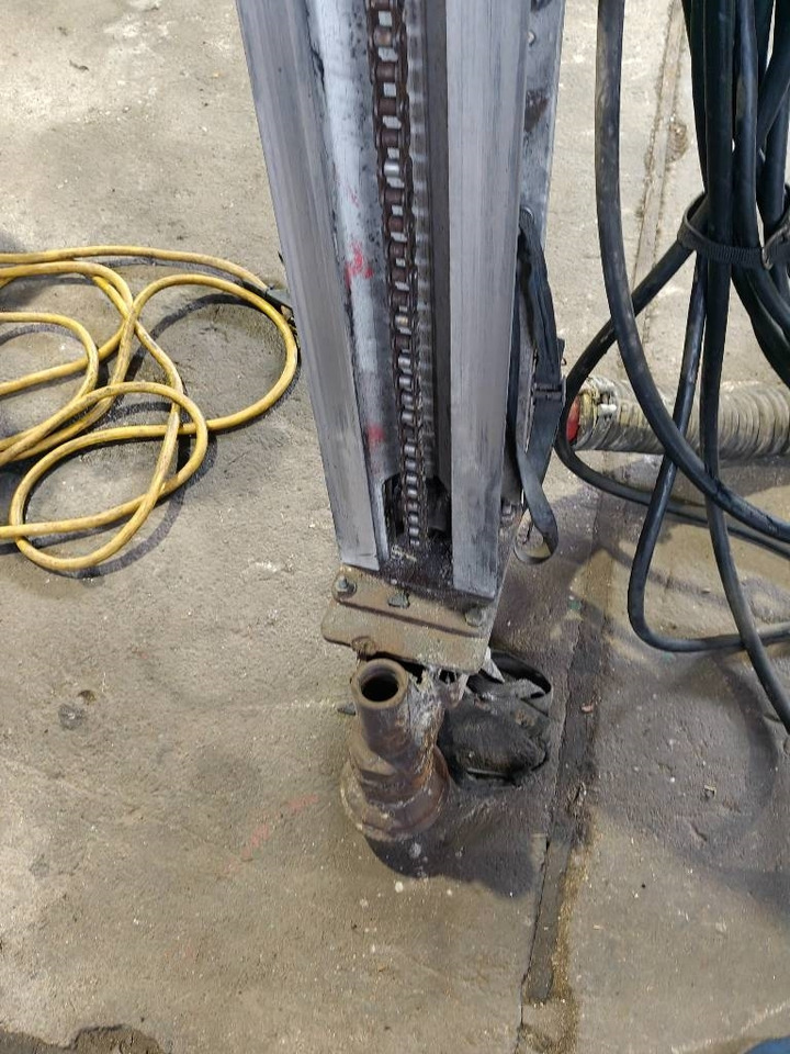 Vrtná souprava Tamrock COMMANDO 120RF: obrázek 12 Vrtná souprava Tamrock COMMANDO 120RF: obrázek 12