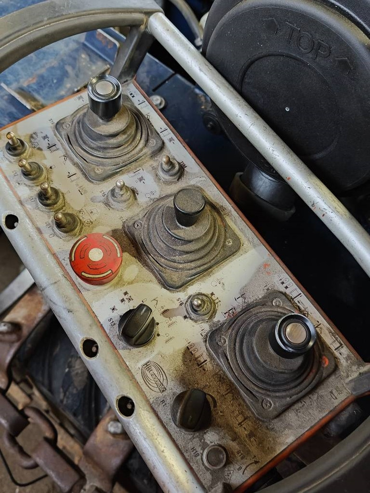 Vrtná souprava Tamrock COMMANDO 120RF: obrázek 10 Vrtná souprava Tamrock COMMANDO 120RF: obrázek 10