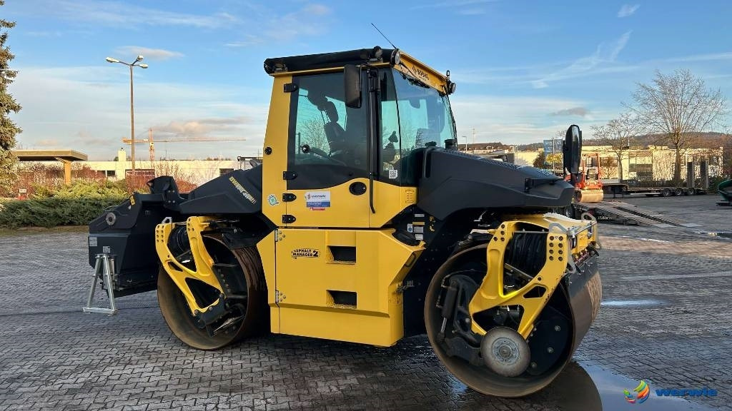 Bomag BW 174 AP-4V AM - Silniční válec: obrázek 4 Bomag BW 174 AP-4V AM - Silniční válec: obrázek 4