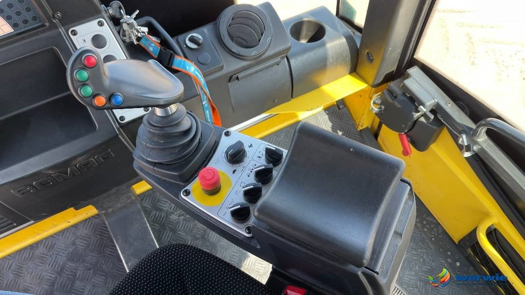 Bomag BW 174 AP-4V  leasing Bomag BW 174 AP-4V: obrázek 20