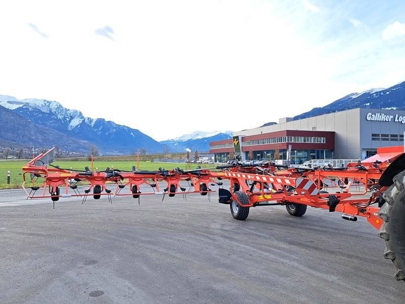 Kuhn Giroheuer GF 13003 T - Obraceč/ Shrnovač: obrázek 1 Kuhn Giroheuer GF 13003 T - Obraceč/ Shrnovač: obrázek 1