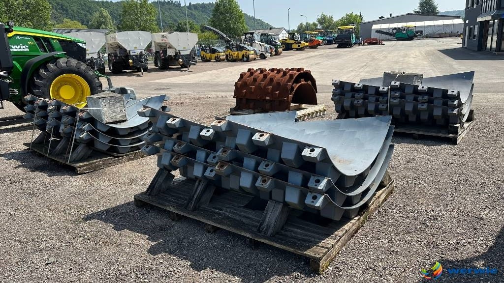 Hamm HAMM + VOLVO Stampffußschalen - Náhradní díly pro Válec: obrázek 4 Hamm HAMM + VOLVO Stampffußschalen - Náhradní díly pro Válec: obrázek 4