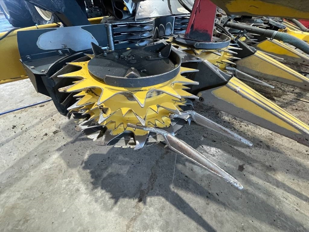Sklízecí řezačka New Holland FR 650: obrázek 11