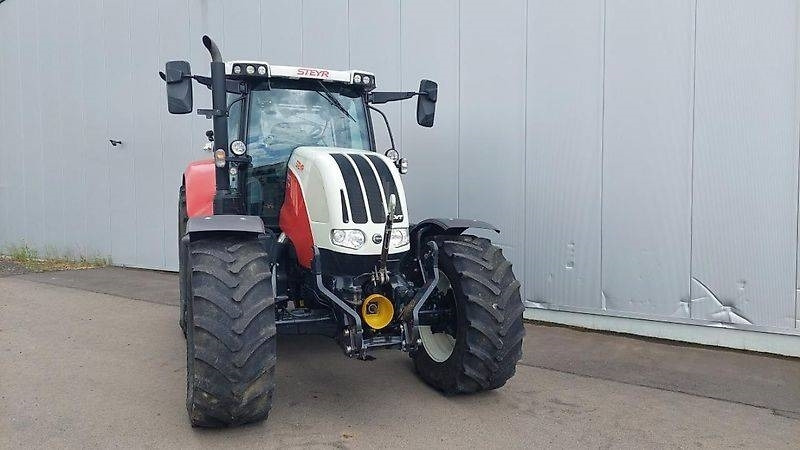 Steyr 6175 CVT - Traktor: obrázek 2 Steyr 6175 CVT - Traktor: obrázek 2