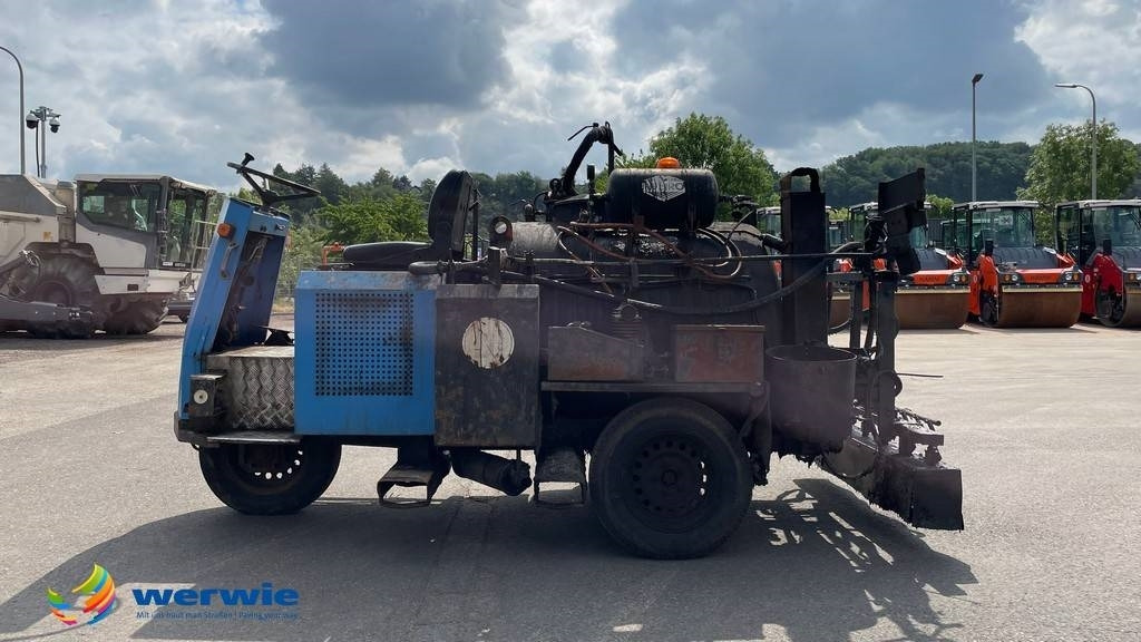 Rozstřikovač živic Weiro TM804SH: obrázek 7