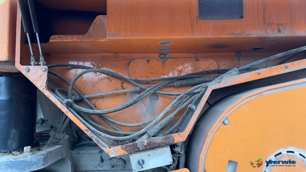 Technika pro ukládaní asfaltu Wirtgen WR2400: obrázek 20 Technika pro ukládaní asfaltu Wirtgen WR2400: obrázek 20