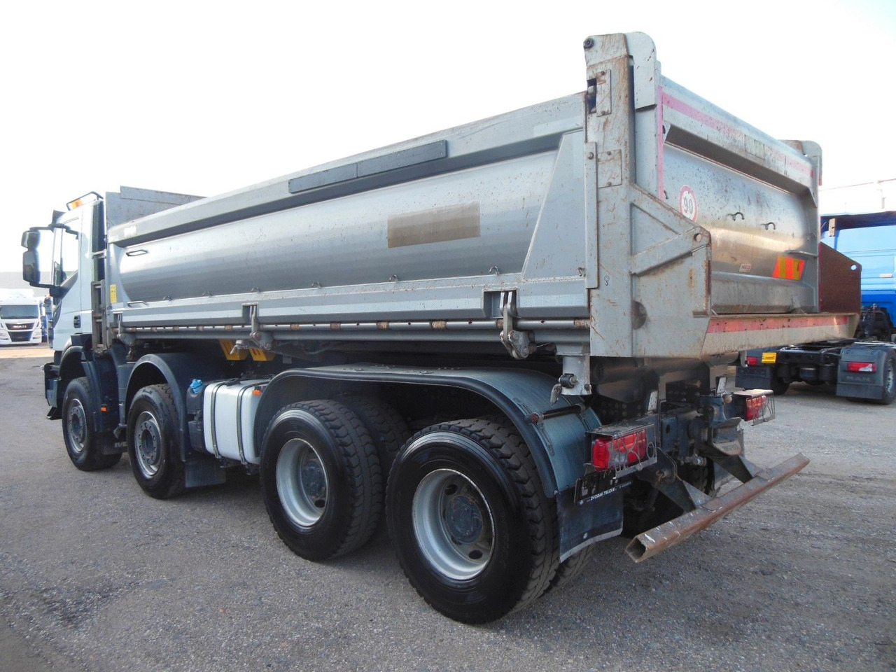 Iveco STRALIS X-WAY 480, 8X4, BORDMATIC, AHK, TOP!!! - Sklápěč: obrázek 4 Iveco STRALIS X-WAY 480, 8X4, BORDMATIC, AHK, TOP!!! - Sklápěč: obrázek 4