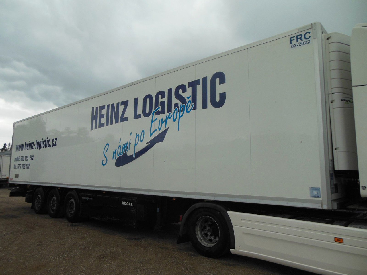 Kögel SVT 24, DOPPELSTOCK, CARRIER VECTOR 1550 - Skříňový návěs: obrázek 2 Kögel SVT 24, DOPPELSTOCK, CARRIER VECTOR 1550 - Skříňový návěs: obrázek 2