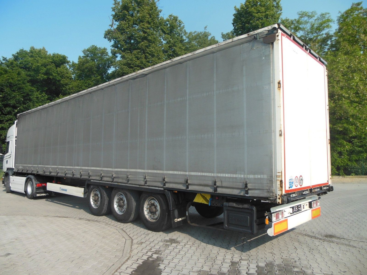 Krone SD, BPW, HUBDACH, LIFT ACHSE, 3 STÜCKS AM LAGER - Plachtový návěs: obrázek 2 Krone SD, BPW, HUBDACH, LIFT ACHSE, 3 STÜCKS AM LAGER - Plachtový návěs: obrázek 2