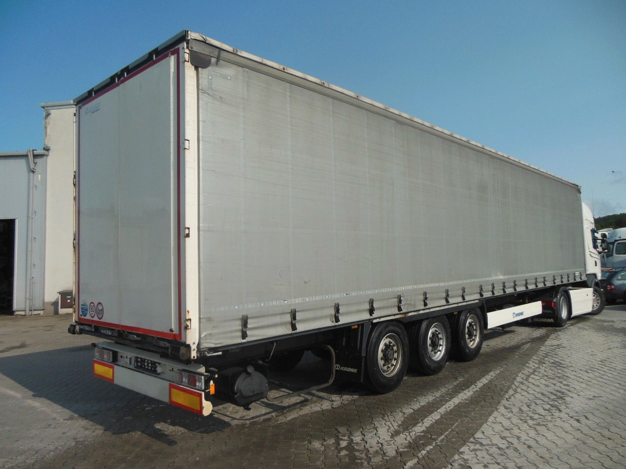Krone SD, BPW, HUBDACH, LIFT ACHSE, 3 STÜCKS AM LAGER - Plachtový návěs: obrázek 1 Krone SD, BPW, HUBDACH, LIFT ACHSE, 3 STÜCKS AM LAGER - Plachtový návěs: obrázek 1