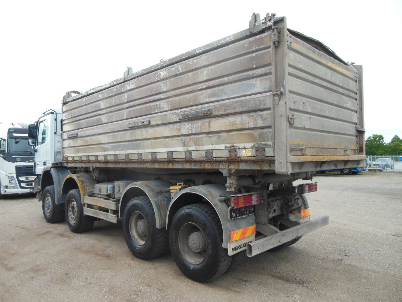 Mercedes-Benz ACTROS 4144, 8X6, 3 PEDALE, MEILLER, BODRMATIC - Sklápěč: obrázek 4 Mercedes-Benz ACTROS 4144, 8X6, 3 PEDALE, MEILLER, BODRMATIC - Sklápěč: obrázek 4