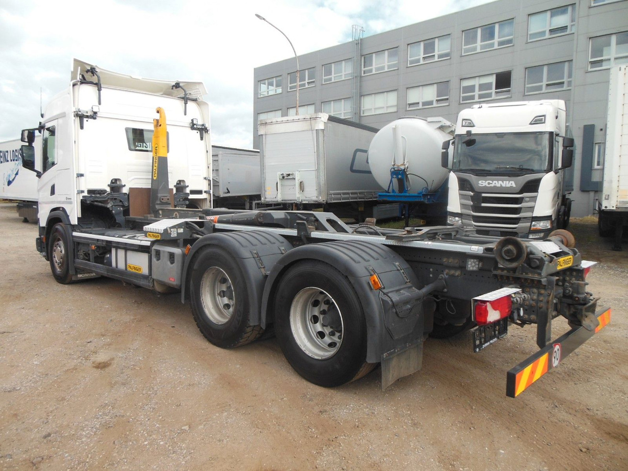 Scania G500, 6X4, RETARDER, PALFINGER T20 - Hákový nosič kontejnerů: obrázek 4 Scania G500, 6X4, RETARDER, PALFINGER T20 - Hákový nosič kontejnerů: obrázek 4