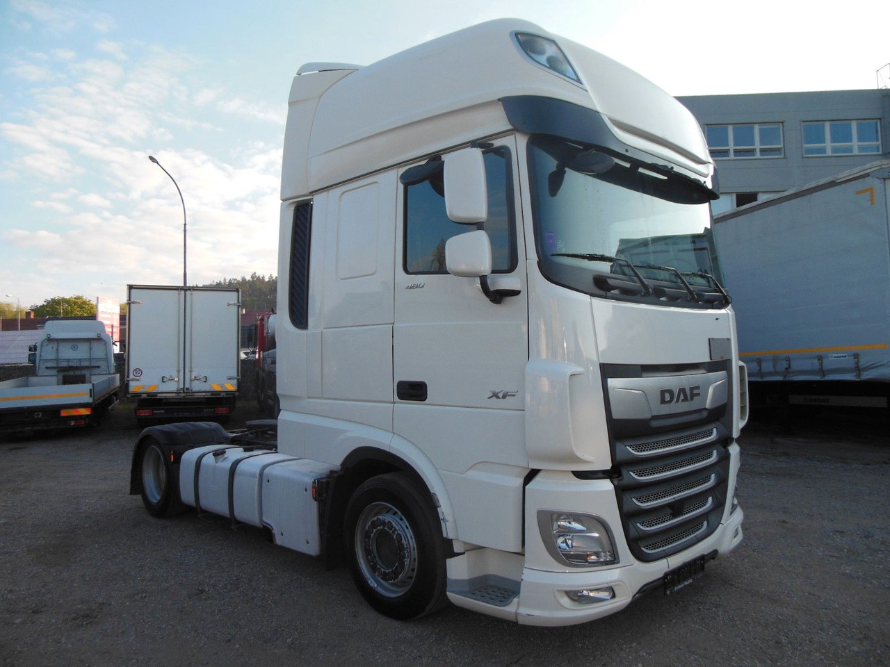 DAF XF 106.480 SSC, LOWDECK, STANDKLIMA, TOP!!! - Tahač: obrázek 2 DAF XF 106.480 SSC, LOWDECK, STANDKLIMA, TOP!!! - Tahač: obrázek 2
