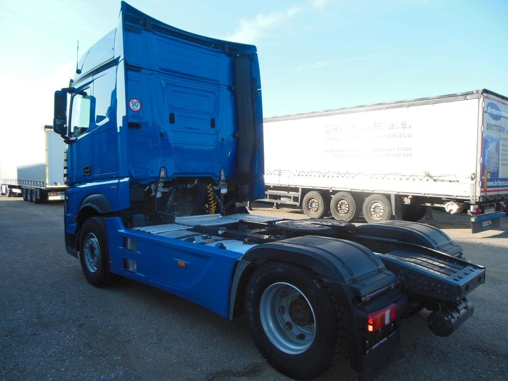 Mercedes-Benz 1845 ACTROS, STANDKLIMA - Tahač: obrázek 4 Mercedes-Benz 1845 ACTROS, STANDKLIMA - Tahač: obrázek 4