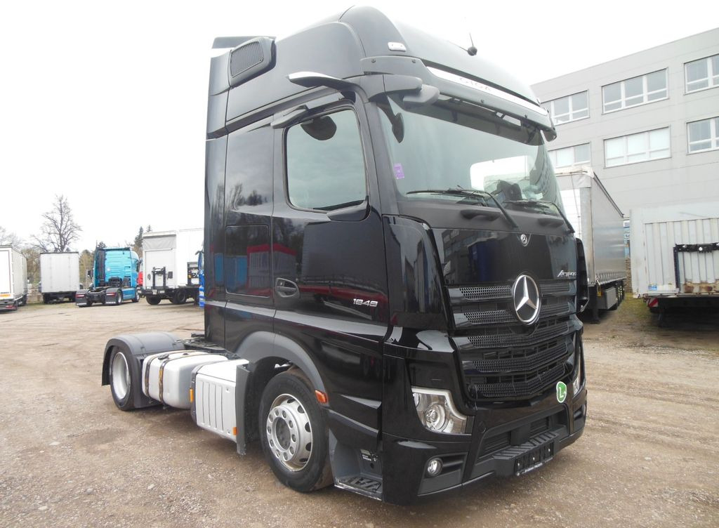 Mercedes-Benz 1848 ACTROS, LOWDECK, GIGA SPACE, STANDKLIMA - Tahač: obrázek 2 Mercedes-Benz 1848 ACTROS, LOWDECK, GIGA SPACE, STANDKLIMA - Tahač: obrázek 2
