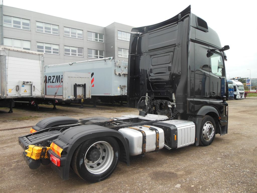 Mercedes-Benz 1848 ACTROS, LOWDECK, GIGA SPACE, STANDKLIMA - Tahač: obrázek 3 Mercedes-Benz 1848 ACTROS, LOWDECK, GIGA SPACE, STANDKLIMA - Tahač: obrázek 3