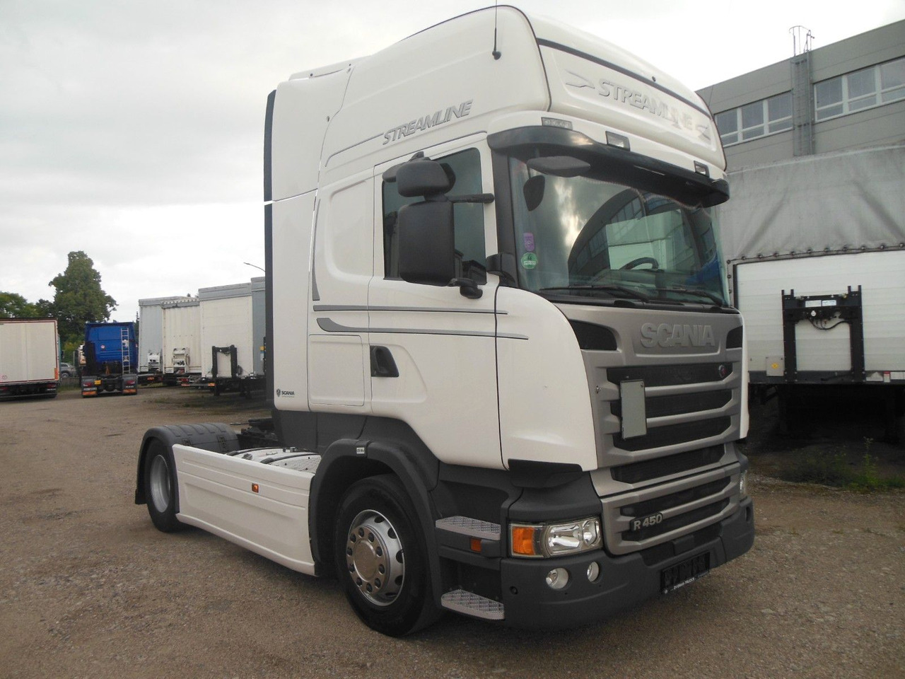 Scania R 450, OHNE EGR, RETARDER, VOLL LUFT, STANDKLIMA - Tahač: obrázek 2 Scania R 450, OHNE EGR, RETARDER, VOLL LUFT, STANDKLIMA - Tahač: obrázek 2