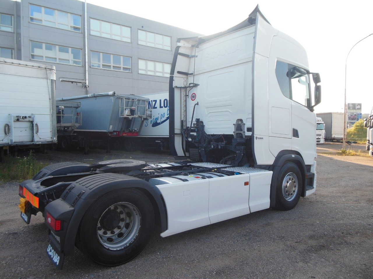 Scania R 450, VOLL LUFT, RETARDER, STANDKLIMA, TOP!!! - Tahač: obrázek 3 Scania R 450, VOLL LUFT, RETARDER, STANDKLIMA, TOP!!! - Tahač: obrázek 3
