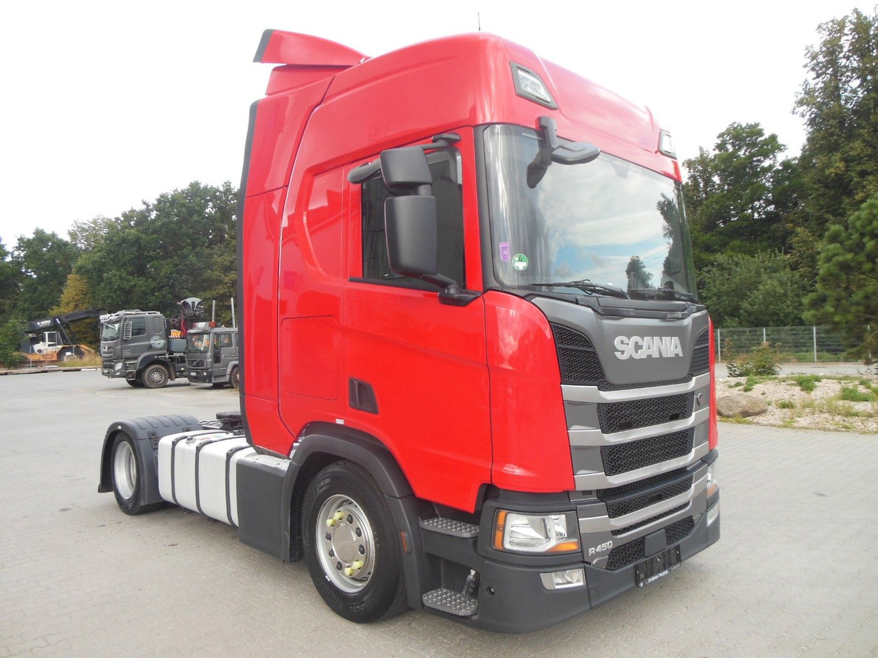 Scania R450, LOWDECK, RETARDER, STANDKLIMA - Tahač: obrázek 2 Scania R450, LOWDECK, RETARDER, STANDKLIMA - Tahač: obrázek 2