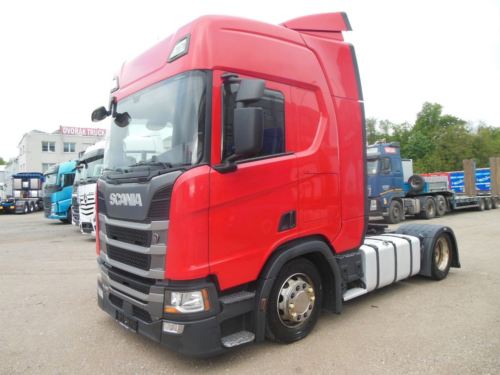 Scania R450 LOWDECK, RETARDER, STANDKLIMA, VOLL LUFT - Tahač: obrázek 1 Scania R450 LOWDECK, RETARDER, STANDKLIMA, VOLL LUFT - Tahač: obrázek 1
