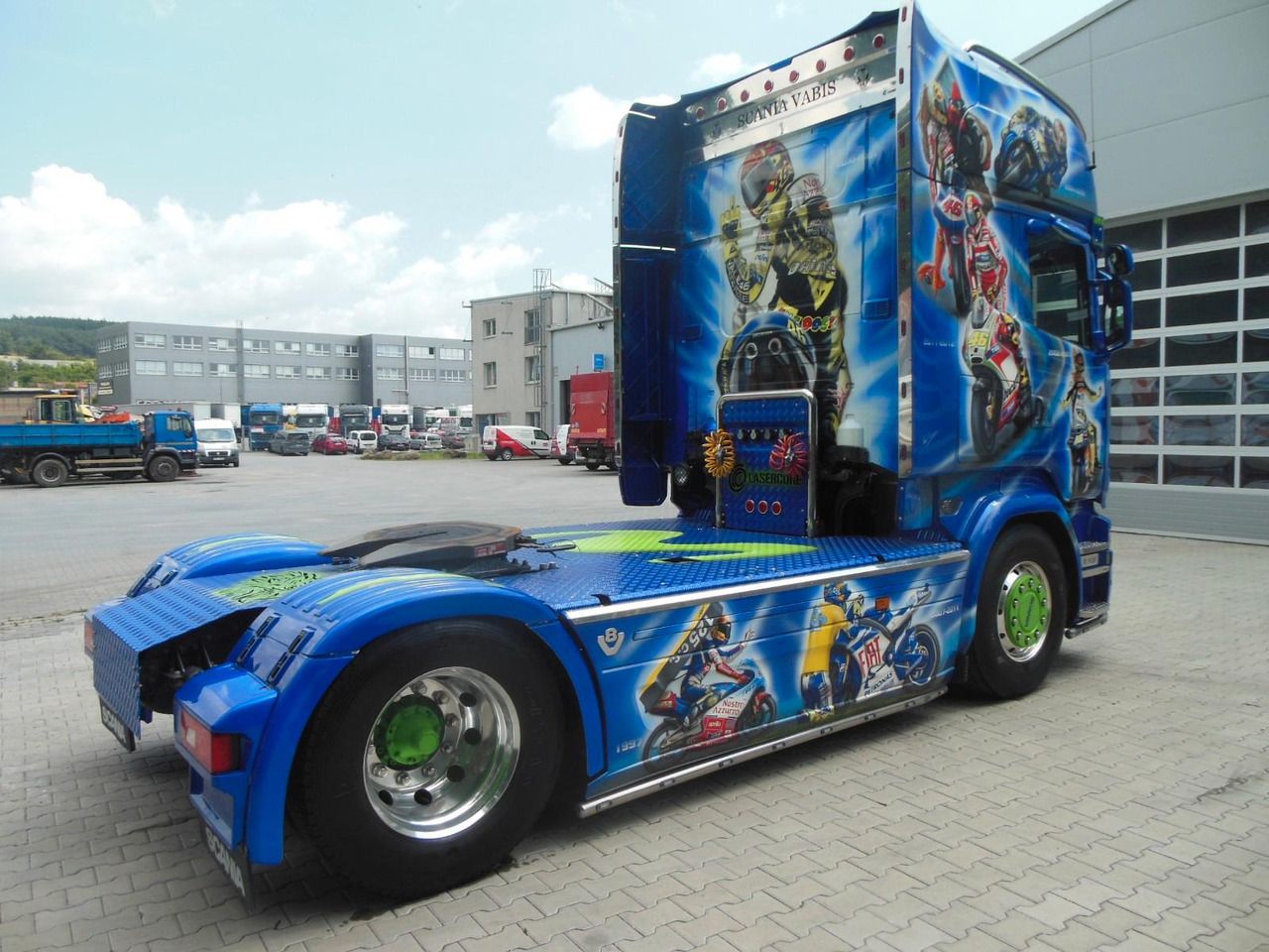 Scania R520, V8, ROSSI, LEDER, TOP!!! - Tahač: obrázek 3 Scania R520, V8, ROSSI, LEDER, TOP!!! - Tahač: obrázek 3
