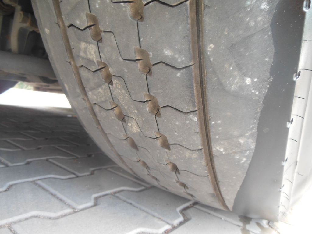 Scania R520, V8, ROSSI, LEDER, TOP!!! Scania R520, V8, ROSSI, LEDER, TOP!!! - Tahač: obrázek 5 Scania R520, V8, ROSSI, LEDER, TOP!!! Scania R520, V8, ROSSI, LEDER, TOP!!! - Tahač: obrázek 5