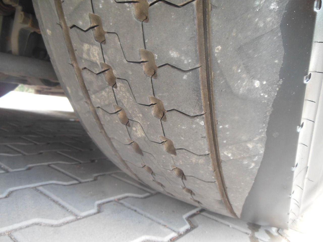 Scania R520, V8, ROSSI, LEDER, TOP!!! Scania R520, V8, ROSSI, LEDER, TOP!!! - Tahač: obrázek 5 Scania R520, V8, ROSSI, LEDER, TOP!!! Scania R520, V8, ROSSI, LEDER, TOP!!! - Tahač: obrázek 5