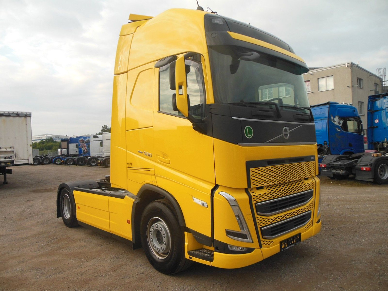 Volvo FH 500, VOLL LUFT, VOLL ADR!!!, WIE NEUE-TOP!! - Tahač: obrázek 2 Volvo FH 500, VOLL LUFT, VOLL ADR!!!, WIE NEUE-TOP!! - Tahač: obrázek 2