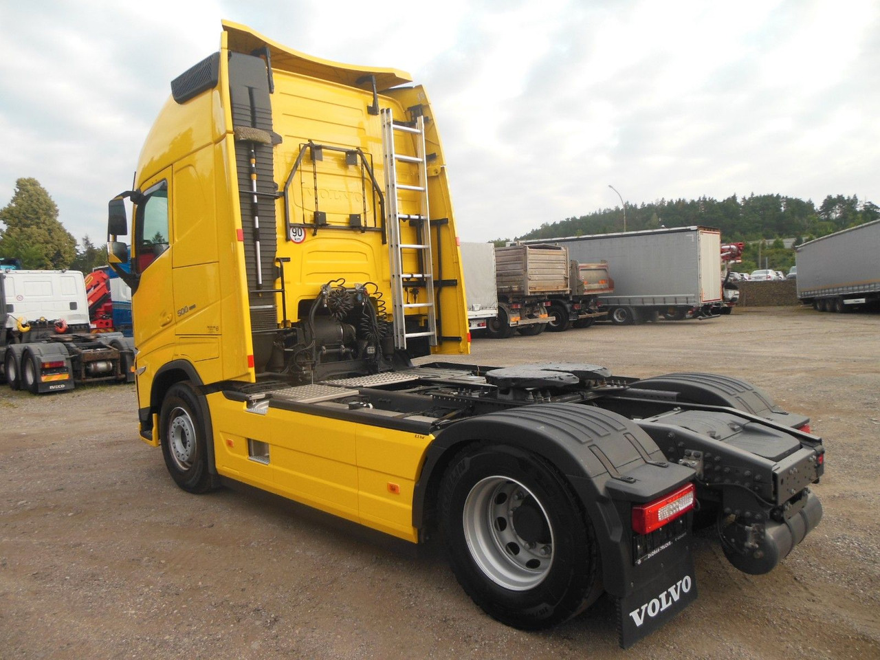 Volvo FH 500, VOLL LUFT, VOLL ADR!!!, WIE NEUE-TOP!! - Tahač: obrázek 4 Volvo FH 500, VOLL LUFT, VOLL ADR!!!, WIE NEUE-TOP!! - Tahač: obrázek 4