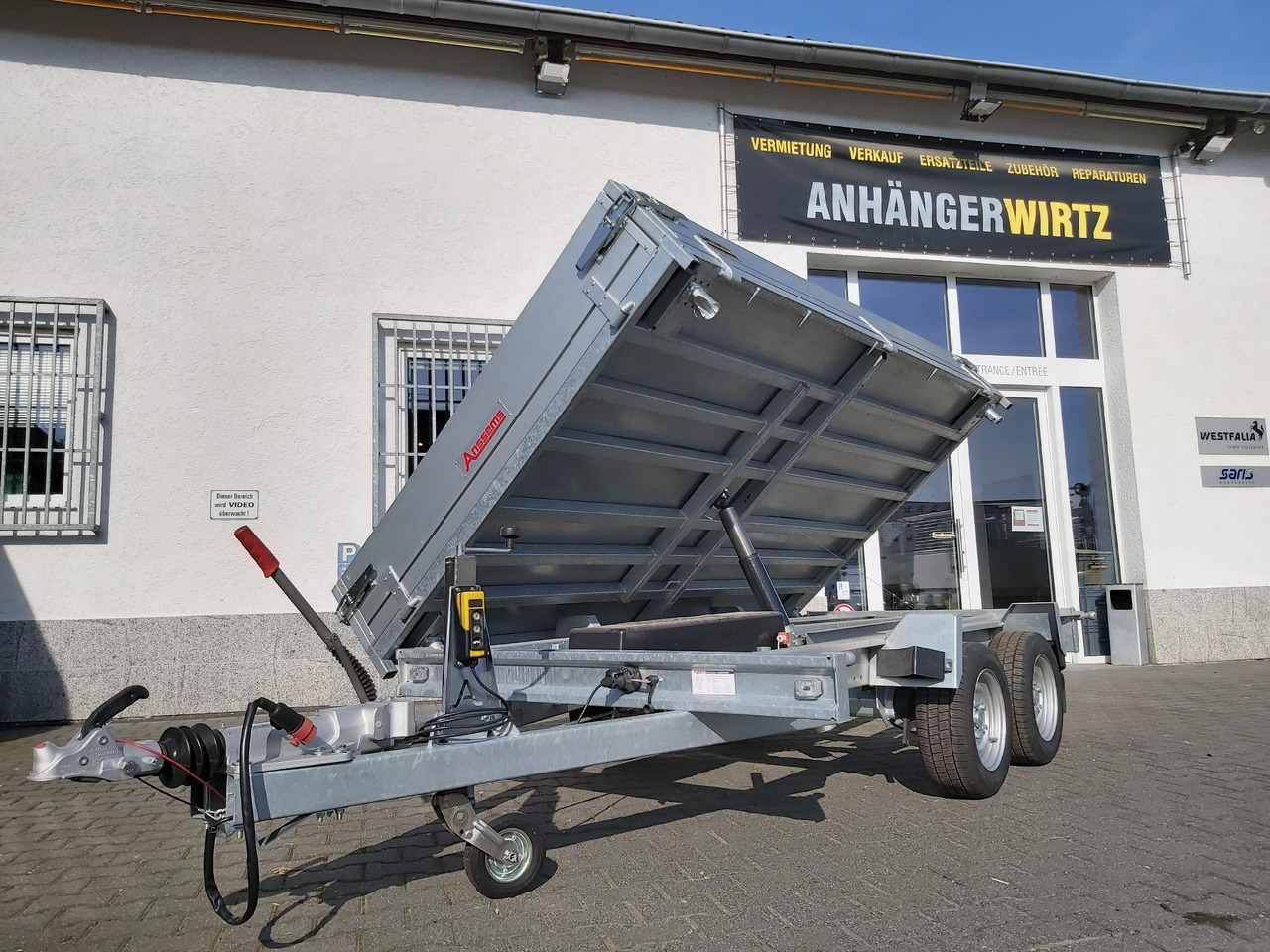 Anssems Kipper KSX 3500 Elektrisch 305x178x35cm Stahlboden niedrig Fahrgestell 3500kg - Sklápěcí přívěs: obrázek 4 Anssems Kipper KSX 3500 Elektrisch 305x178x35cm Stahlboden niedrig Fahrgestell 3500kg - Sklápěcí přívěs: obrázek 4