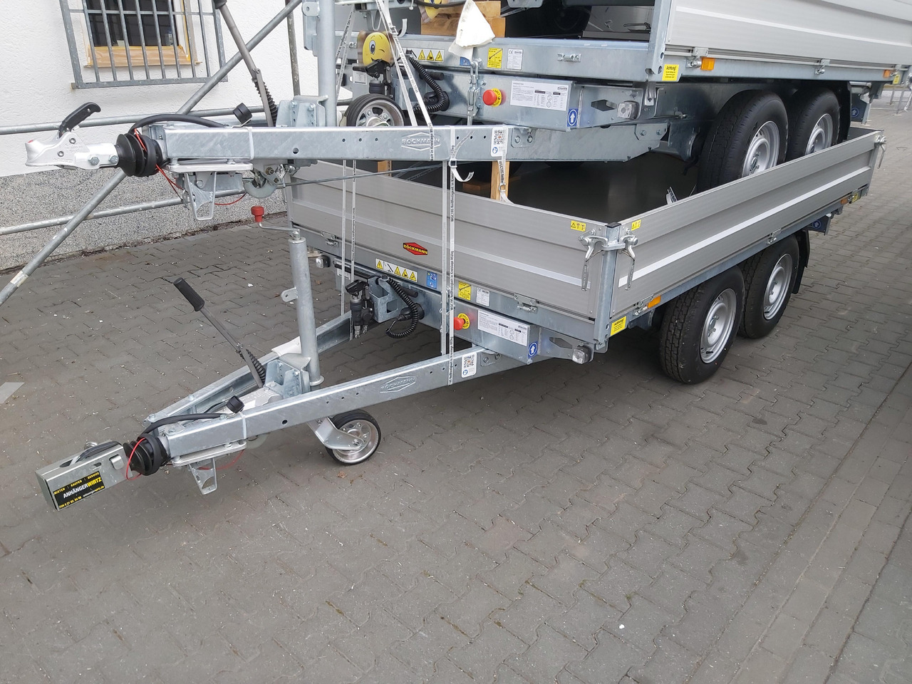 Böckmann Kipper DK AL 3218/35 Profi Elektro + NHP 3500kg Modell 2024 Januar Aktion - Sklápěcí přívěs: obrázek 1 Böckmann Kipper DK AL 3218/35 Profi Elektro + NHP 3500kg Modell 2024 Januar Aktion - Sklápěcí přívěs: obrázek 1