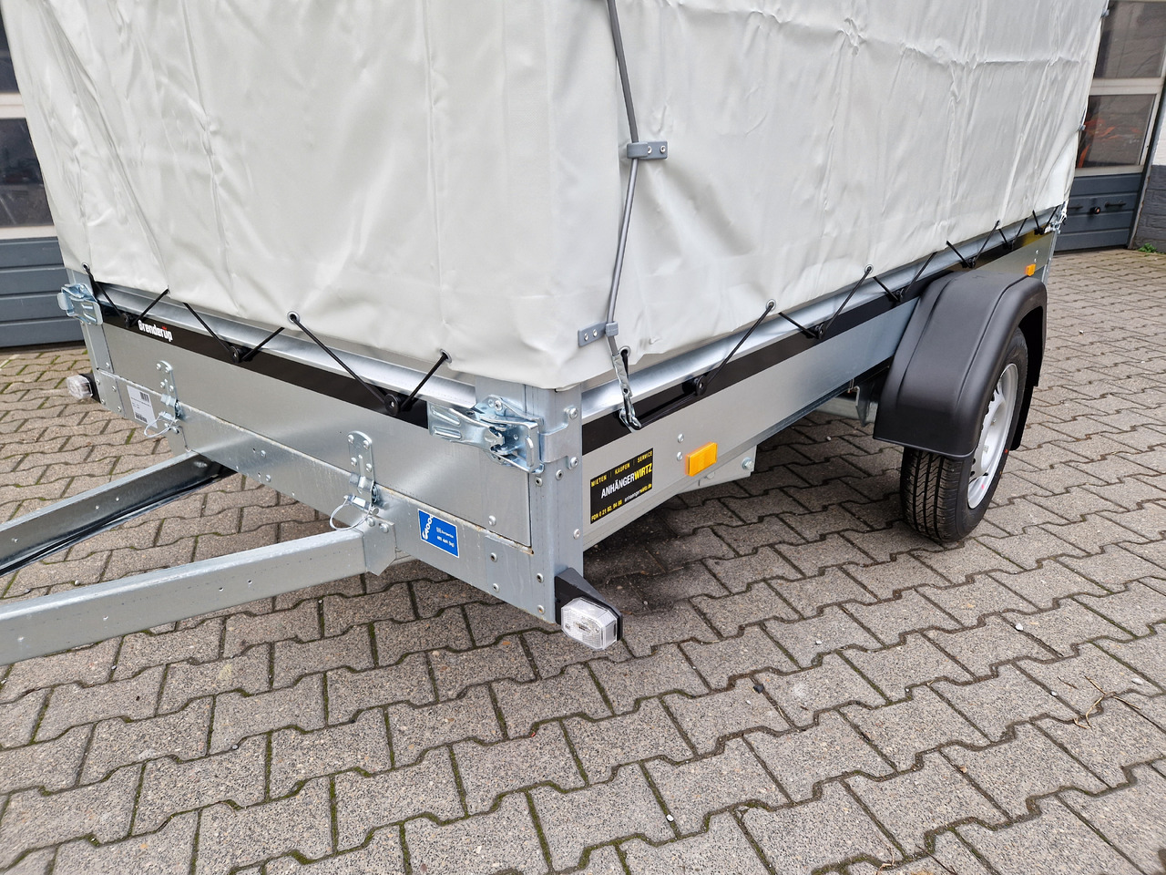 Přívěsný vozík Brenderup 2270S UB 750 270x128x100cm Hochplane (S) 750kg: obrázek 11 Přívěsný vozík Brenderup 2270S UB 750 270x128x100cm Hochplane (S) 750kg: obrázek 11