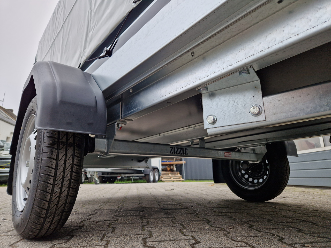 Přívěsný vozík Brenderup 2270S UB 750 270x128x100cm Hochplane (S) 750kg: obrázek 6 Přívěsný vozík Brenderup 2270S UB 750 270x128x100cm Hochplane (S) 750kg: obrázek 6