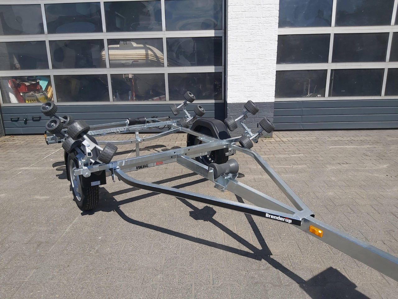 Brenderup Bootsanhänger Schlauchbootanhänger 150600UB RBX 600kg Januar online Aktion - Lodní přívěs: obrázek 4 Brenderup Bootsanhänger Schlauchbootanhänger 150600UB RBX 600kg Januar online Aktion - Lodní přívěs: obrázek 4