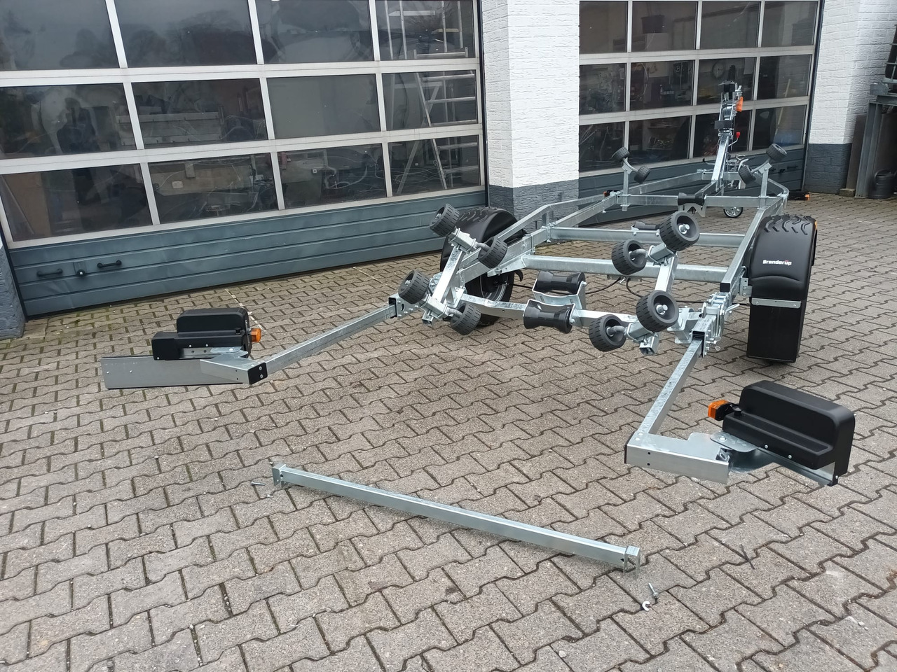 Brenderup Bootstrailer Premium 201500B SR X LED Superrollen 1500kg - Lodní přívěs: obrázek 5 Brenderup Bootstrailer Premium 201500B SR X LED Superrollen 1500kg - Lodní přívěs: obrázek 5