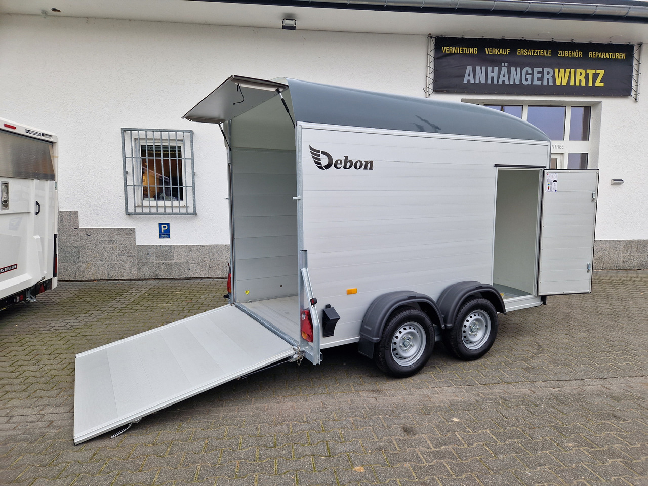 Cargo Roadster 500 312x167x199cm Alu Poly irongrey Seitentür (M) 100km/H 2000kg - Skříňový přívěs: obrázek 1 Cargo Roadster 500 312x167x199cm Alu Poly irongrey Seitentür (M) 100km/H 2000kg - Skříňový přívěs: obrázek 1