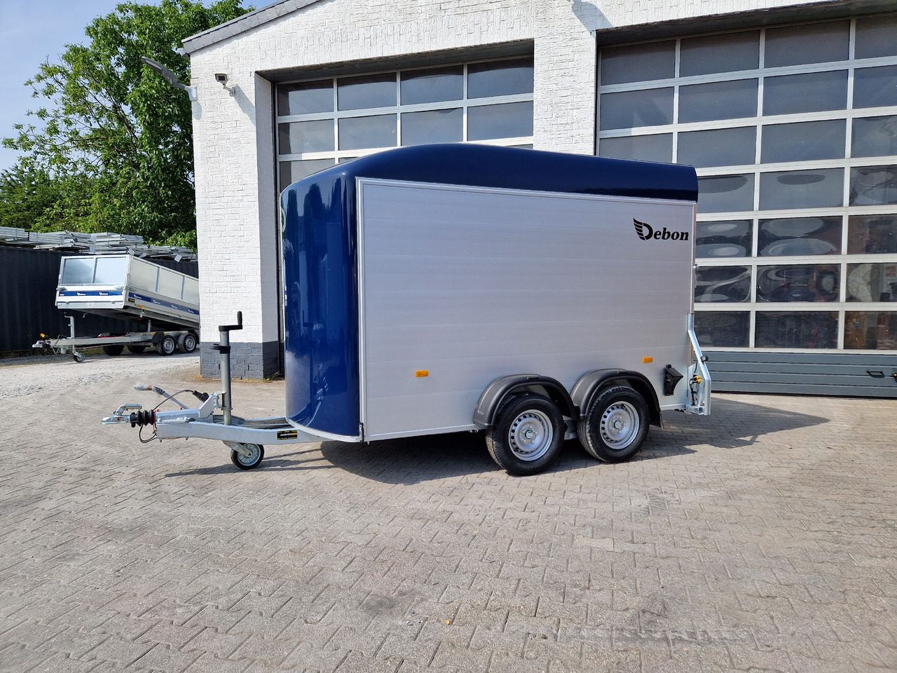 Cargo Roadster 500 312x167x199cm Alu Poly royalblue Pullman 100 km/H 2000kg Abverkauf - Skříňový přívěs: obrázek 4 Cargo Roadster 500 312x167x199cm Alu Poly royalblue Pullman 100 km/H 2000kg Abverkauf - Skříňový přívěs: obrázek 4
