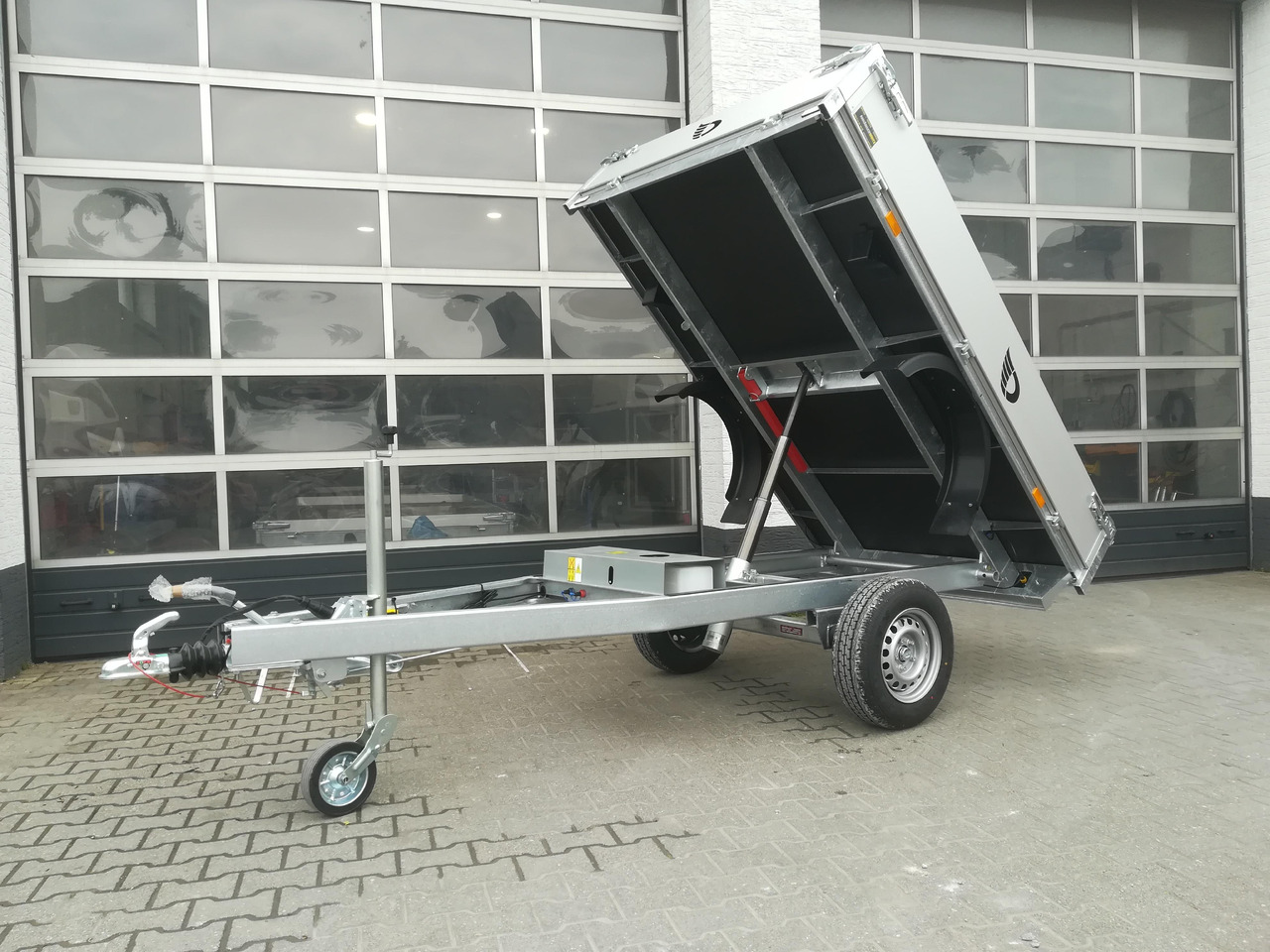Sklápěcí přívěs Cheval Liberte Debon Kipper PW 0 Lux Elektro 250x155x30cm 1500kg Januar Online Aktion: obrázek 6