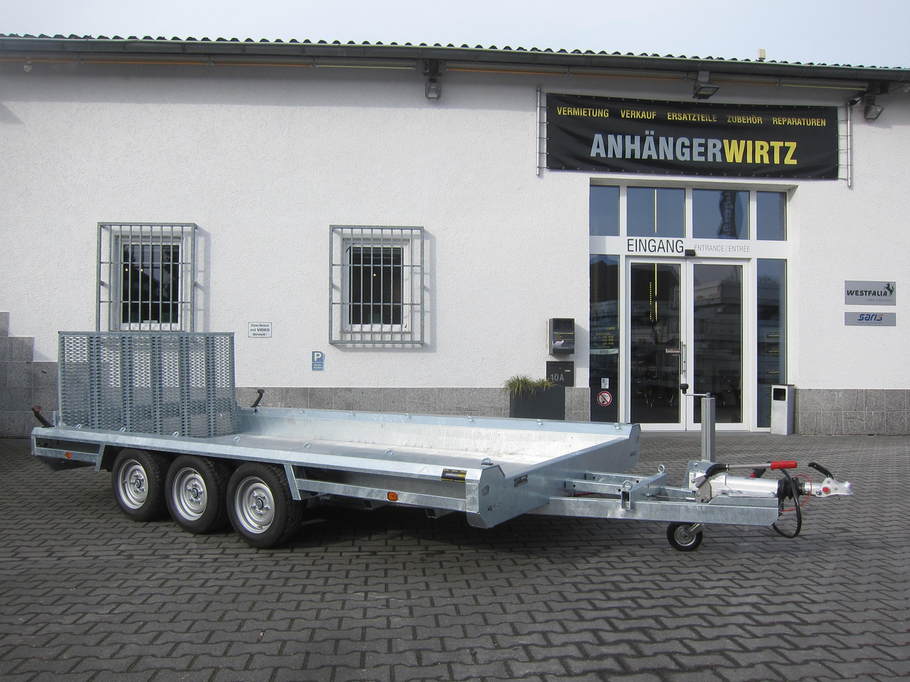 HULCO TERRAX Aluboden 394x188x27cm Heckrampe 100cm Tridem (XL) 3500kg - Přepravník stavebních strojů: obrázek 4 HULCO TERRAX Aluboden 394x188x27cm Heckrampe 100cm Tridem (XL) 3500kg - Přepravník stavebních strojů: obrázek 4