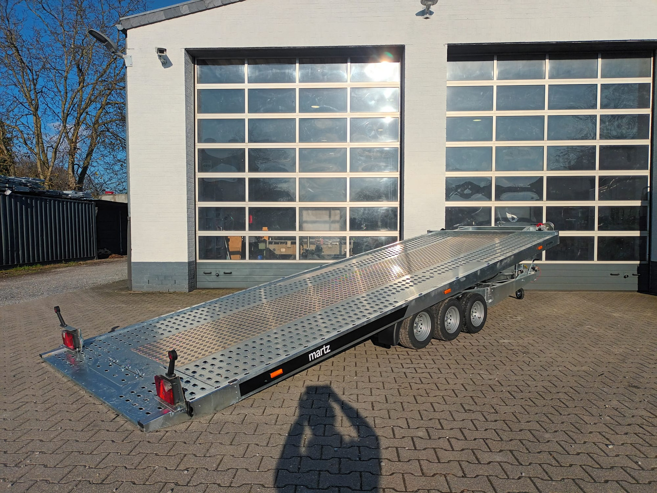 Martz Cartrailer GT KIPP 580/3 3,5T 580x215cm Profi Lohr Stahl & Aluboden Tridem 10" 3500kg 100km/H - Přívěs na přepravu automobilů: obrázek 2 Martz Cartrailer GT KIPP 580/3 3,5T 580x215cm Profi Lohr Stahl & Aluboden Tridem 10" 3500kg 100km/H - Přívěs na přepravu automobilů: obrázek 2