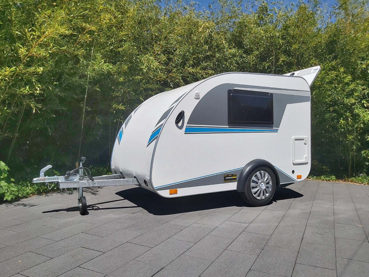 Mini Camper Mini Tommy TMC25 Basic V1 252x140x121cm Küche 100km/H 750kg ohne Bremse Winter Aktion - Karavan: obrázek 5 Mini Camper Mini Tommy TMC25 Basic V1 252x140x121cm Küche 100km/H 750kg ohne Bremse Winter Aktion - Karavan: obrázek 5