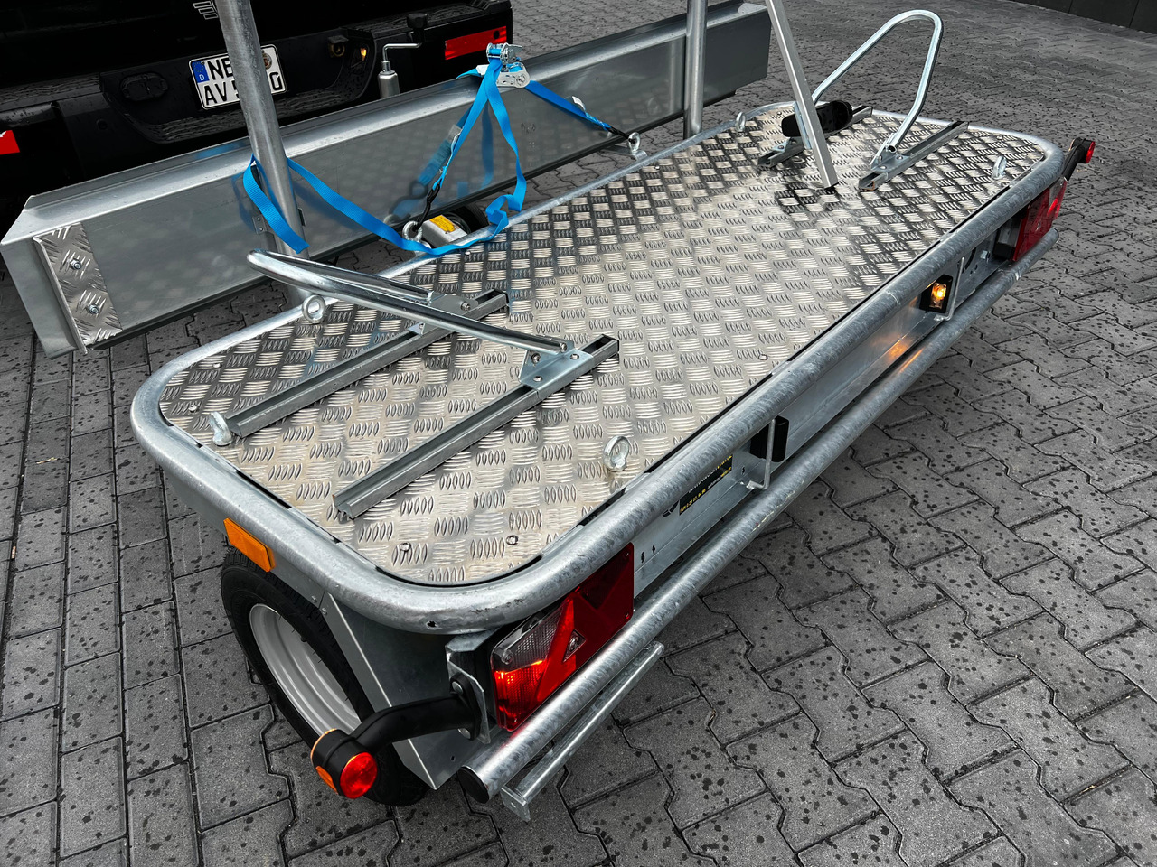 Přepravník motocyklů Motorradanhänger Roadster Motocamp 1 quer 200x80cm 750kg 100km/H: obrázek 9